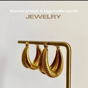 Beautiful Pair of High Quality Gold Plated French Hoop Earrings